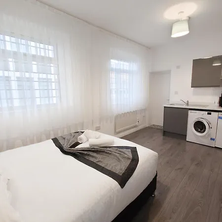 Apartamento Centra Station Londres Exterior foto